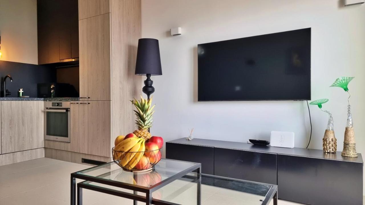 Apartment La Vie Omis Exterior photo