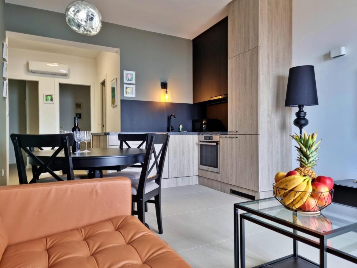Apartment La Vie Omis Exterior photo